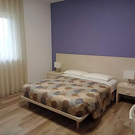 Dimora Pianelle Bed and breakfast 3*
